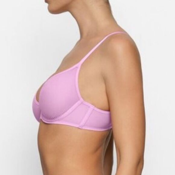 SKIMS NWT Ultra Fine Mesh Strapless Bra Pink Sheer Sexy Romantic Lingerie Bra - Picture 3 of 8